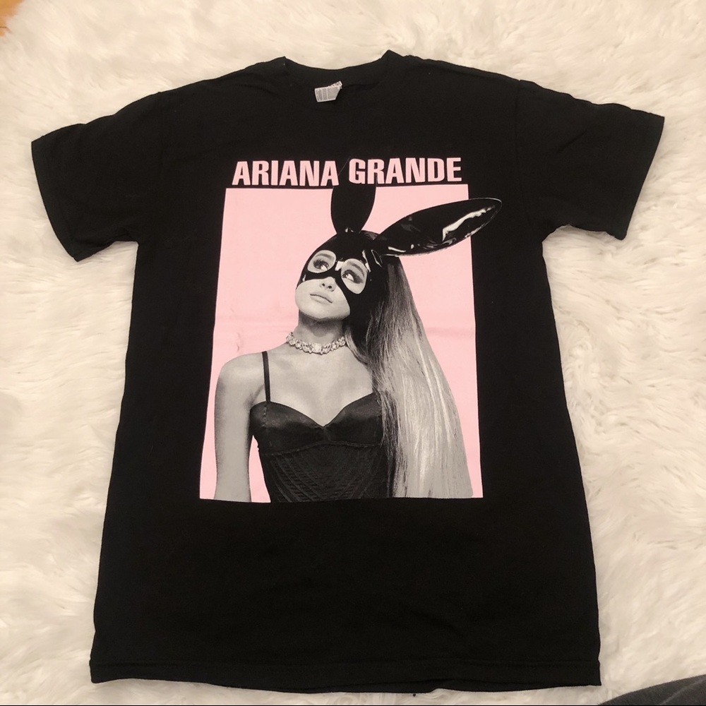 Ariana Grande Tour Tee (Dangerous Woman)